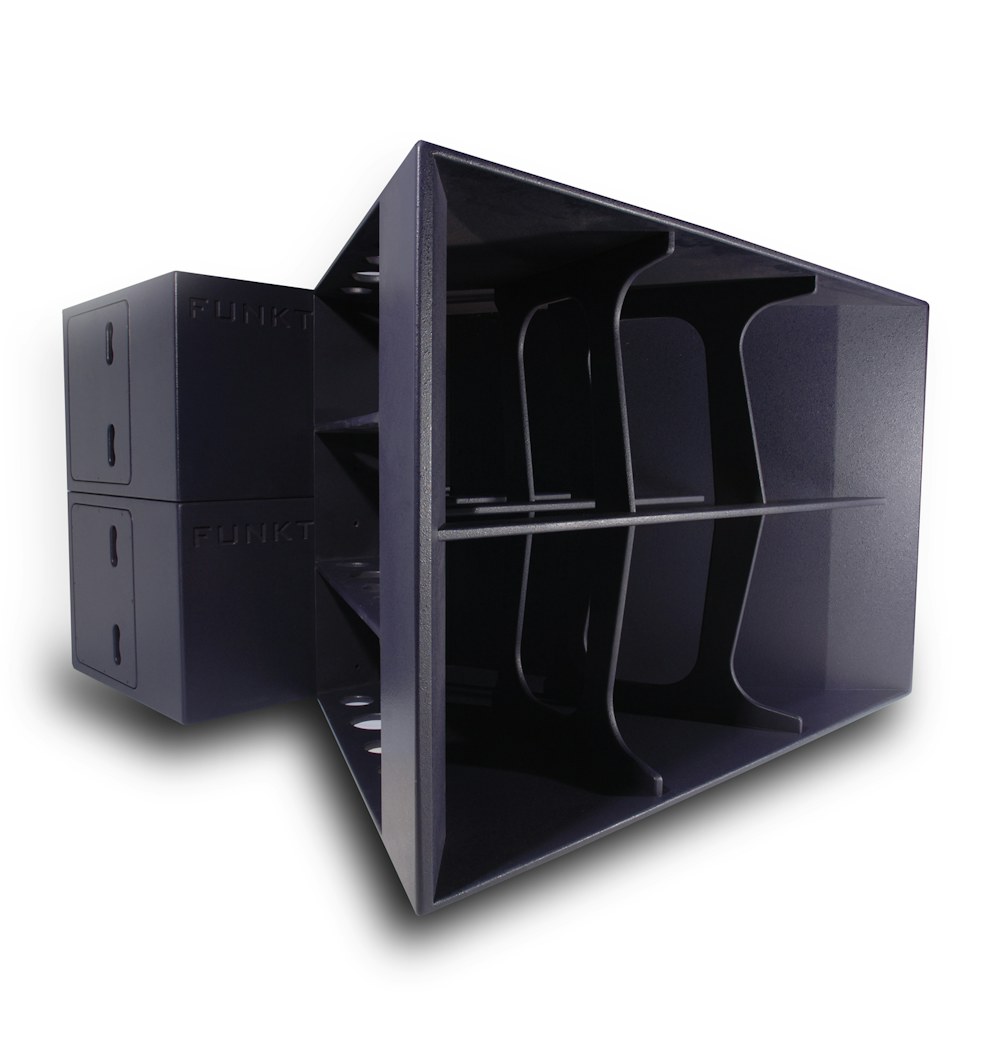 Funktion-One Infrahorn, Double Waveguide for Increased Output